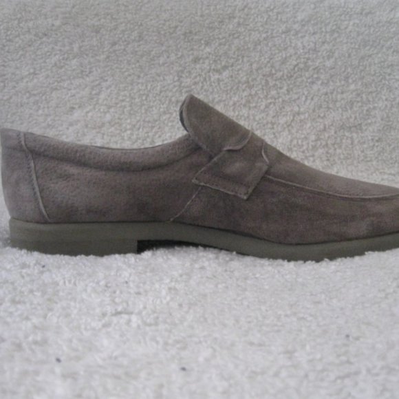 Dunes Gray Suede Loafers - Picture 7 of 9